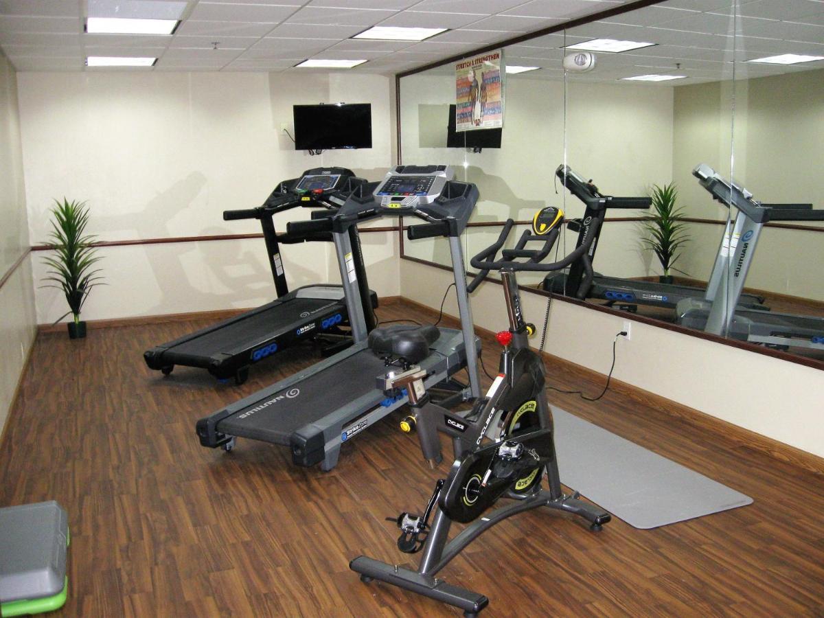 Stay Usa Hotel And Suites هوت سبرنغز المظهر الخارجي الصورة